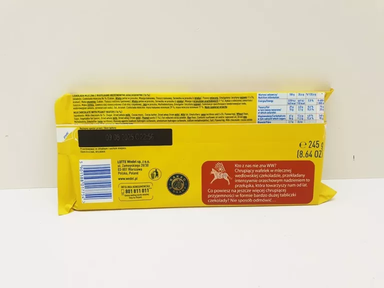 CZEKOLADA MLECZNA Z WAFELKAMI ORZECHOWYMI WW E.WEDEL - DUŻA TABLICZKA 245G
