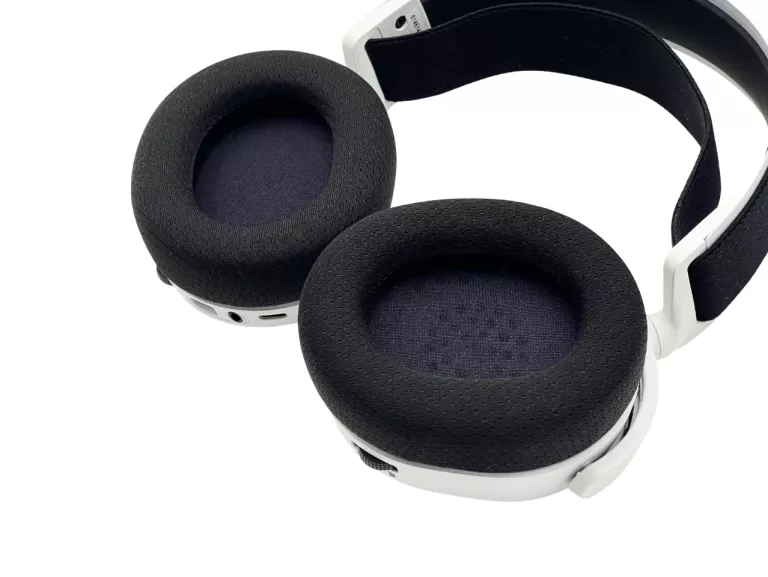 SŁUCHAWKI BEZPRZEWODOWE STEELSERIES ARCTIS 7+ BIAŁE