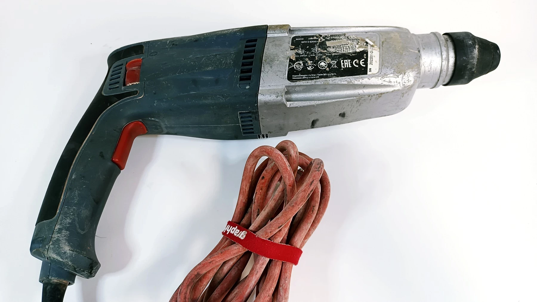 mlotowiertarka-graphite-58g527-walizka-akcesoria-energia-udaru-280