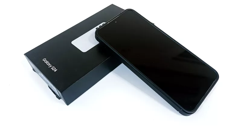 TELEFON SAMSUNG GALAXY S24 8/256GB / PUDEŁKO