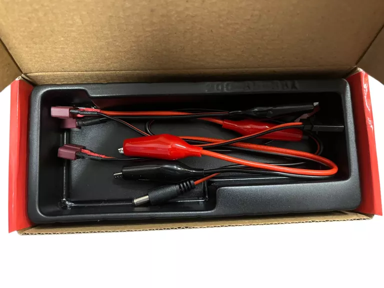 STEROWANY SAMOCHÓD TRAXXAS HOSS 4X4 VXL + AKCESORIA
