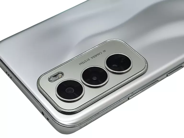 SMARTFON OPPO RENO 12 5G 12/256GB 6.7" 5000 MAH NA CZĘŚCI!