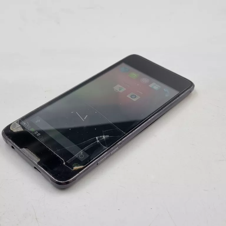 TELEFON MANTA MSP5008 512MB RAM/8GB