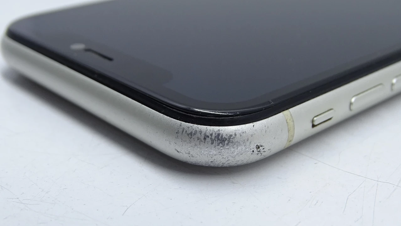 telefon-iphone-11-64gb-bat-80-wady-sprawny-kolor-127448-2