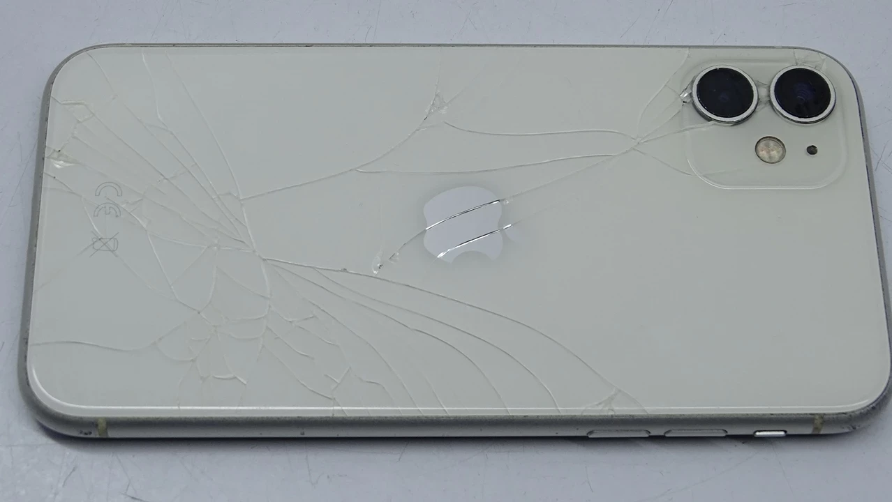 telefon-iphone-11-64gb-bat-80-wady-sprawny-pamiec-ram-202865-214121