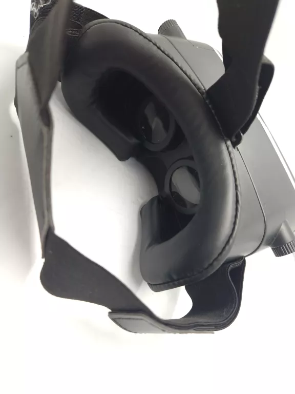 OKULARY VR HEADSET FIRMY QILIVE/PILOT