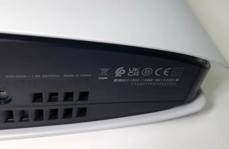KONSOLA PS5 PRO CFI-7021