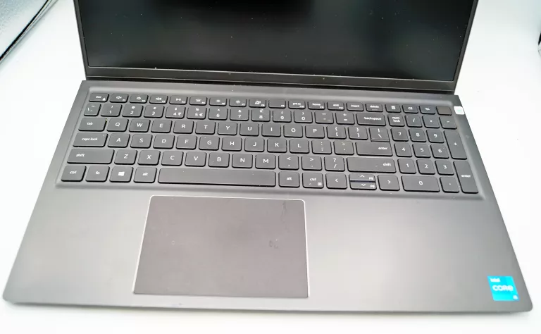 LAPTOP DELL VOSTRO 5510 I5-11300H 11TH GEN/ 8GB RAM/ 512GB SSD