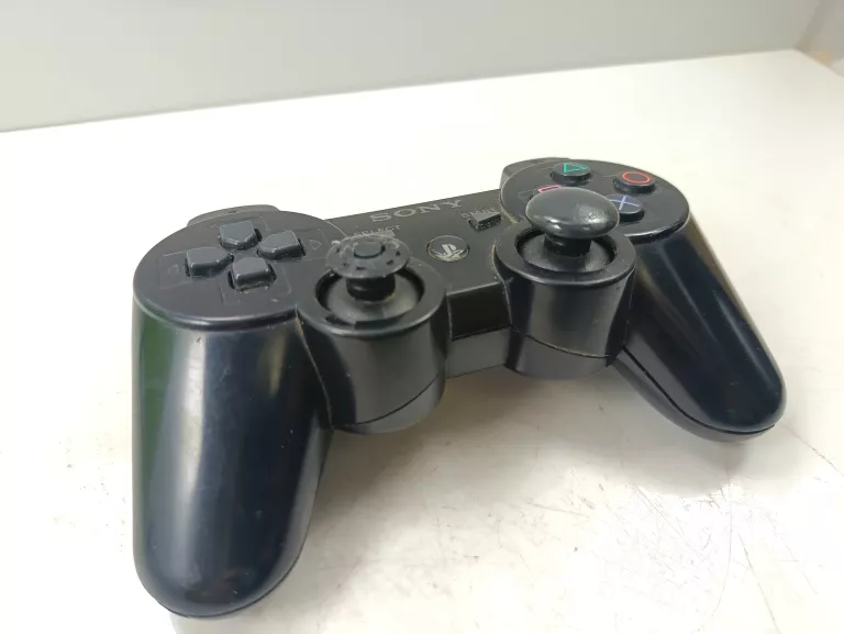 KONSOLA PLAYSTATION 3 FAT 80GB