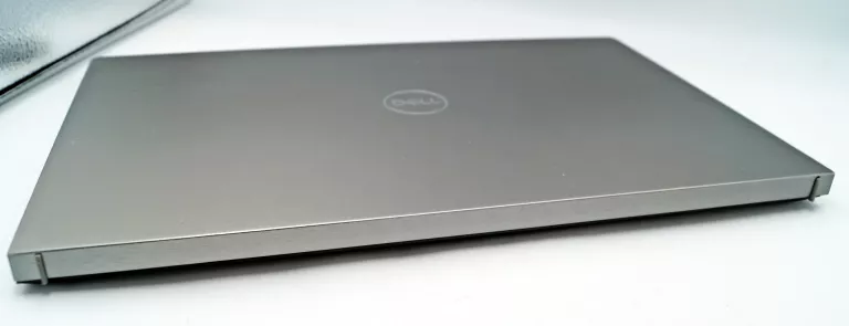 LAPTOP DELL VOSTRO 5510 I5-11300H 11TH GEN/ 8GB RAM/ 512GB SSD
