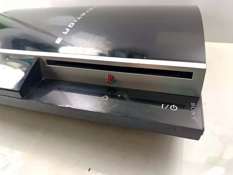 KONSOLA PLAYSTATION 3 FAT 80GB