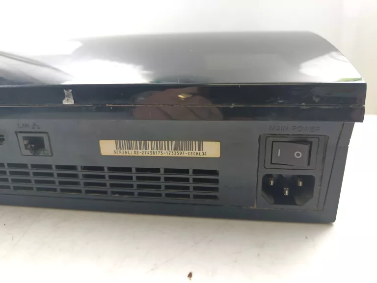 KONSOLA PLAYSTATION 3 FAT 80GB
