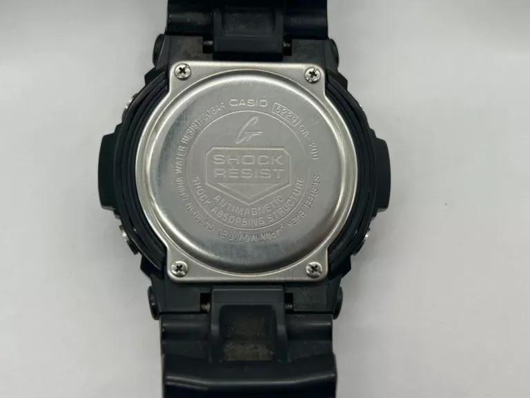 ZEGAREK MĘSKI CASIO G-SHOCK GA-200