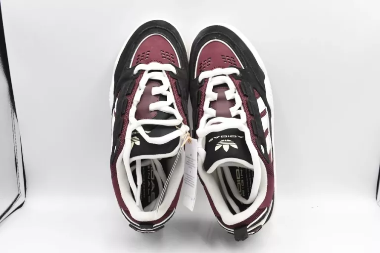 ADIDAS ADI2000 CORE BLACK/ FTW WHITE/ MAROON EUR 43 1/3