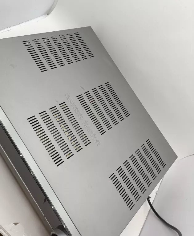ODTWARZACZ HARMAN KARDON HK-970 + PILOT