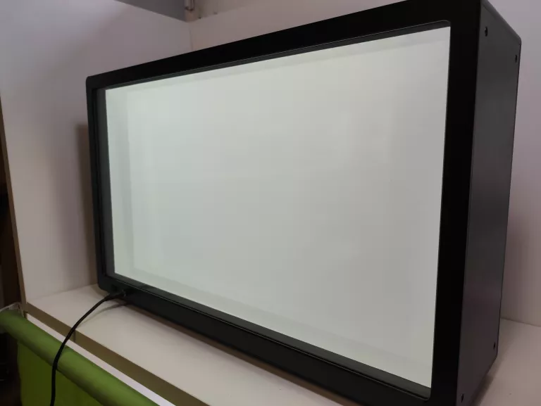 glosnik-z-ekranem-morror-art-okazja-funkcje-221089-16