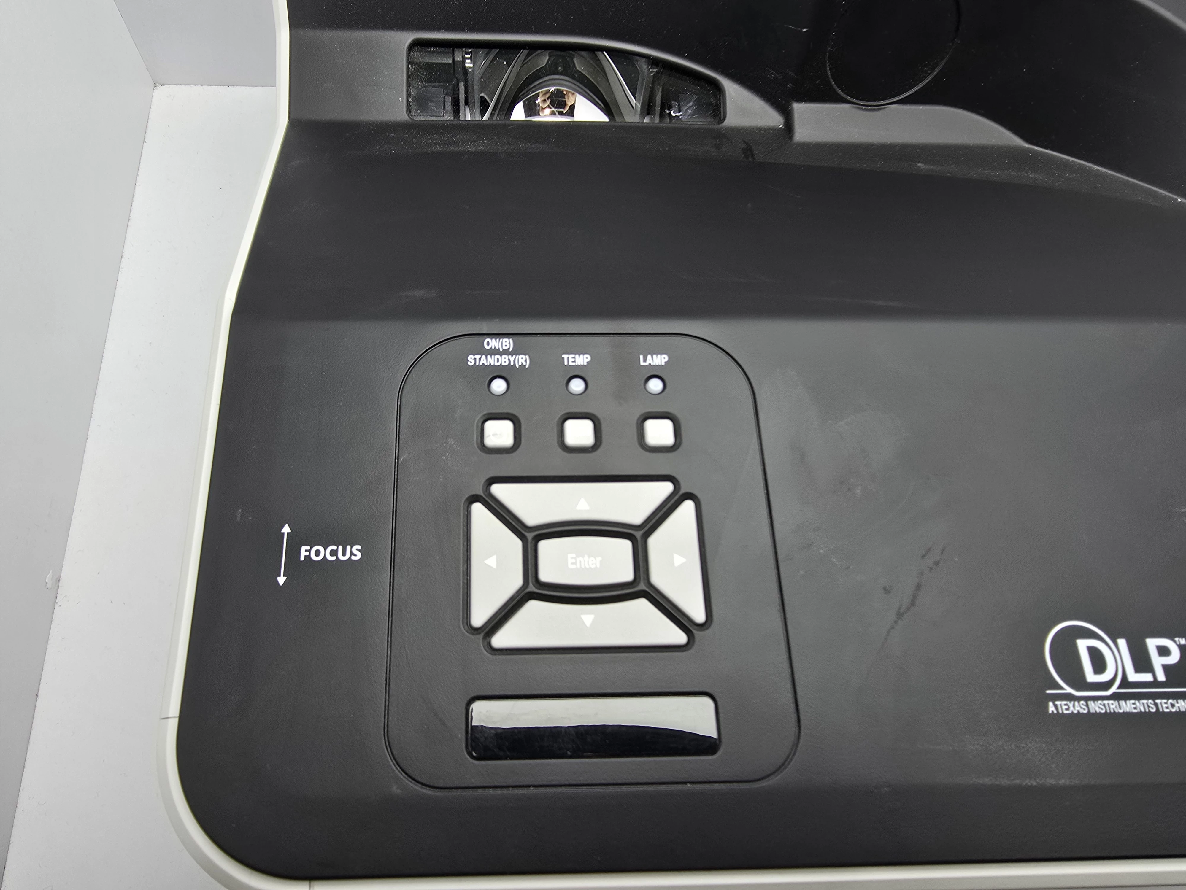 rzutnik-i3-technologies-l3503w-jasnosc-lampy-ansi-3300