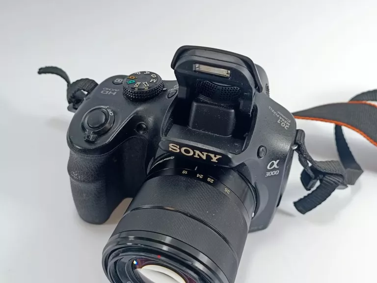 APARAT SONY ALFA3000 (ILCE-3000) + OBIEKTYW