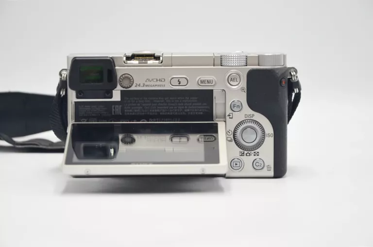 aparat-sony-alpha-a6000-ilce-6000ls-16-50mm-srebrny-wifi-rozdzielczosc-2430