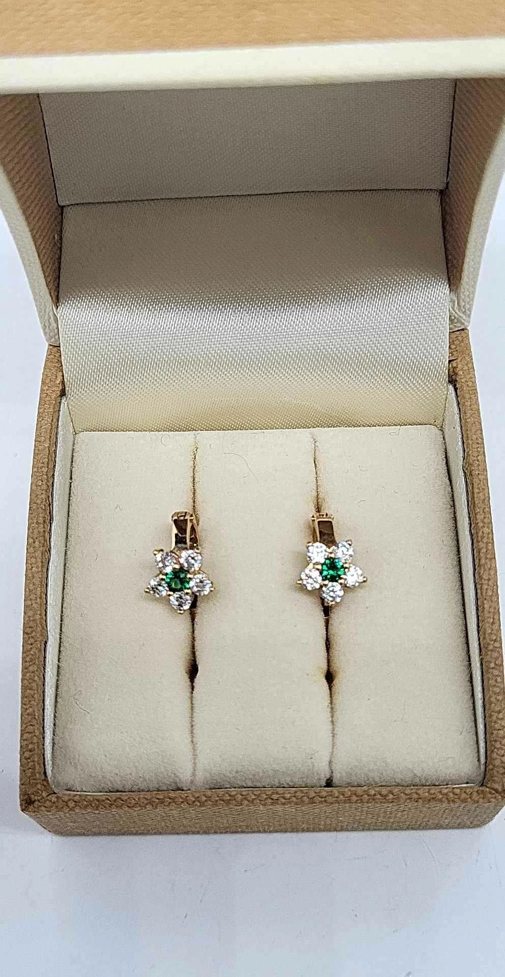 piekne-delikatne-kolczyki-okazja-207438-232054