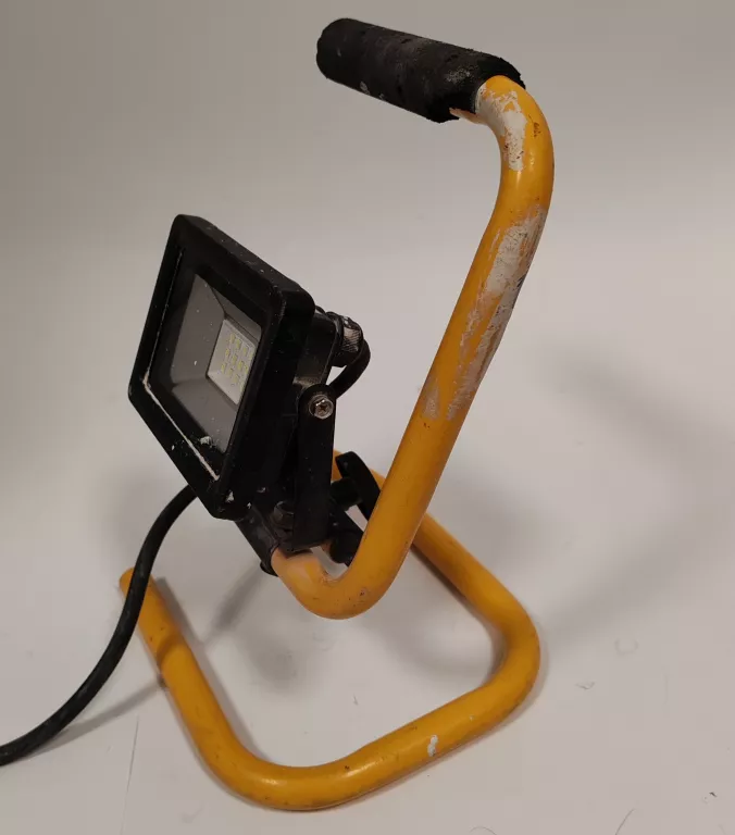 lampa-warsztatowa-dedra-l1060-1-10w-moc-znamionowa-1000