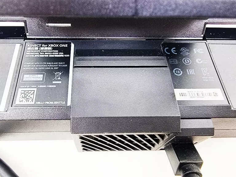 KINECT XBOX ONE S X PC (MODEL 1595) + PUDEŁKO