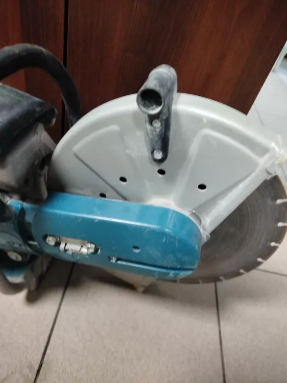 PILA MAKITA EK7301