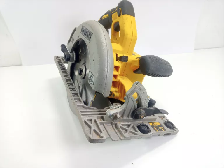 PILARKA TARCZOWA DEWALT DCS572 TYPE 1 + AKU DEWALT 5.0AH 18V + WALIZKA
