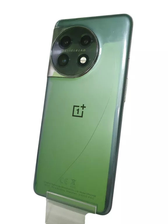 SMARTFON ONE-PLUS 11 16 GB / 256 GB 5G