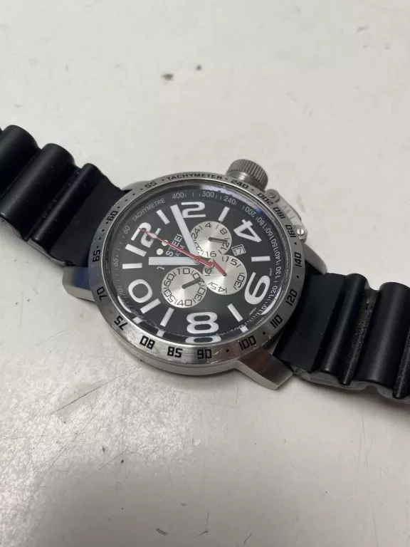 TW STEEL GRANDEUR QUARTZ CZARNY