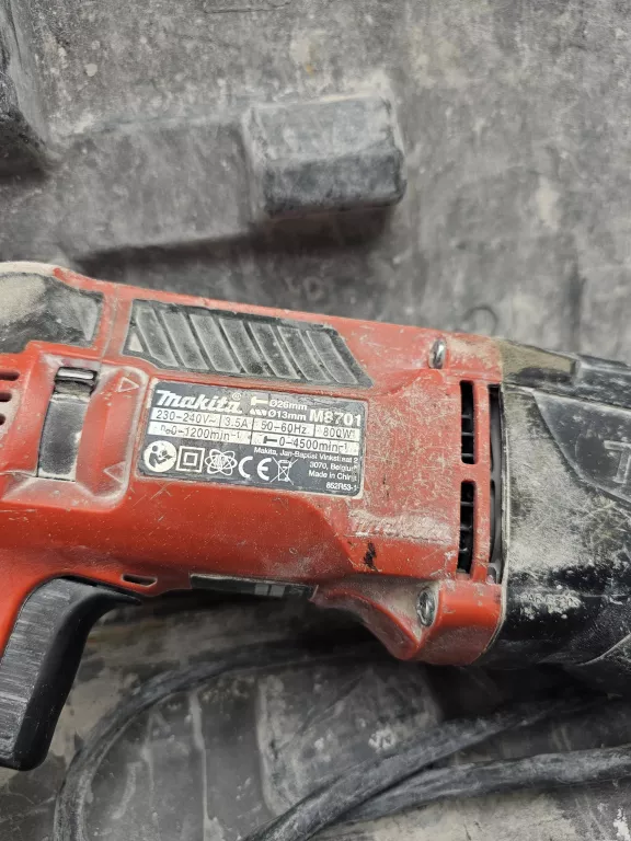 MŁOTOWIERTARKA MAKITA M8701