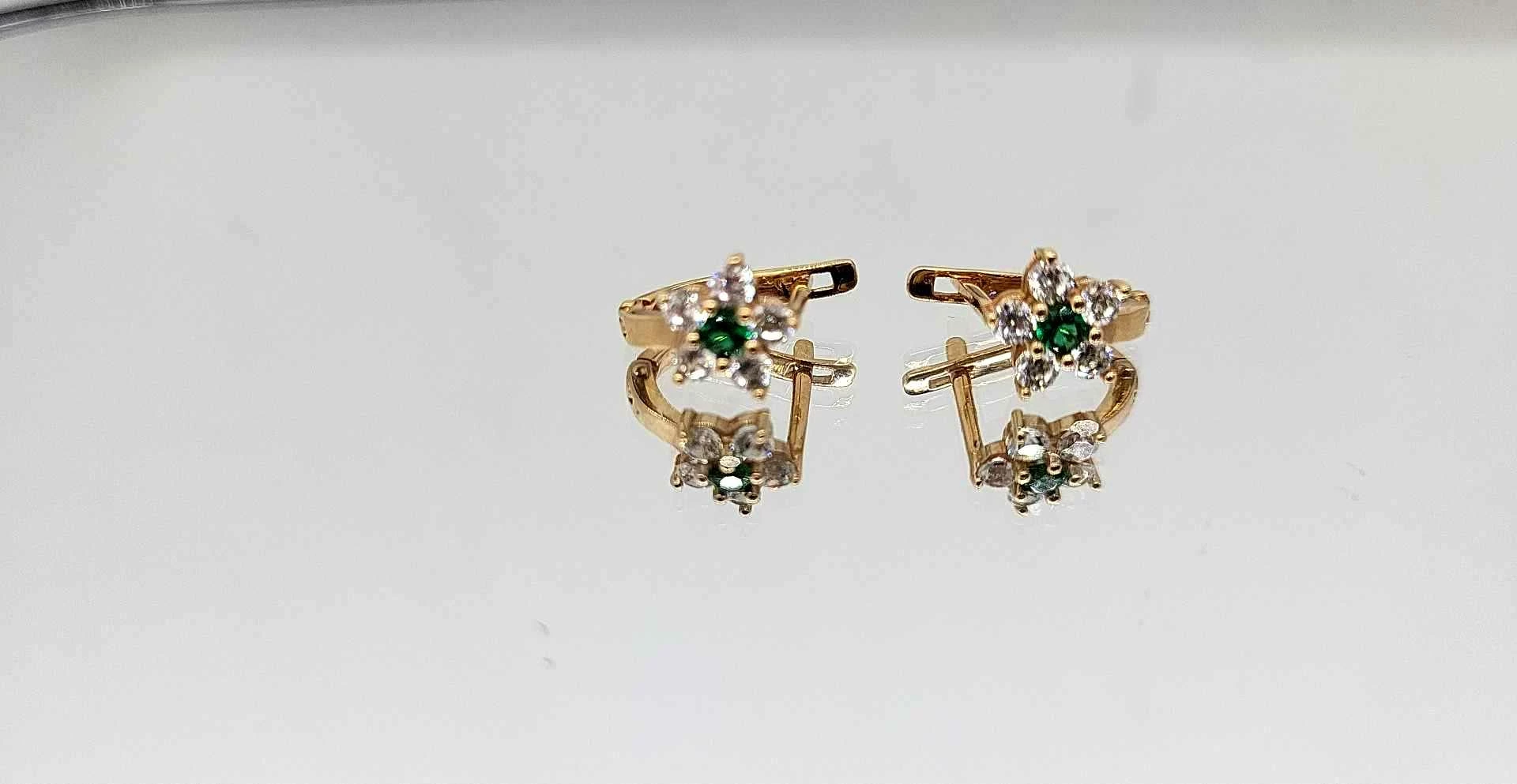 piekne-delikatne-kolczyki-motyw-129129-10