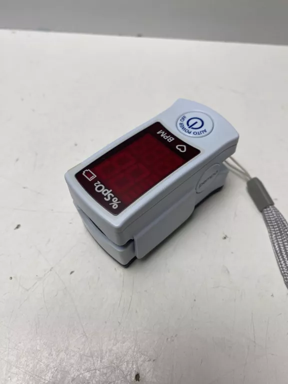 FINGERTIP PULSE OXIMETER
