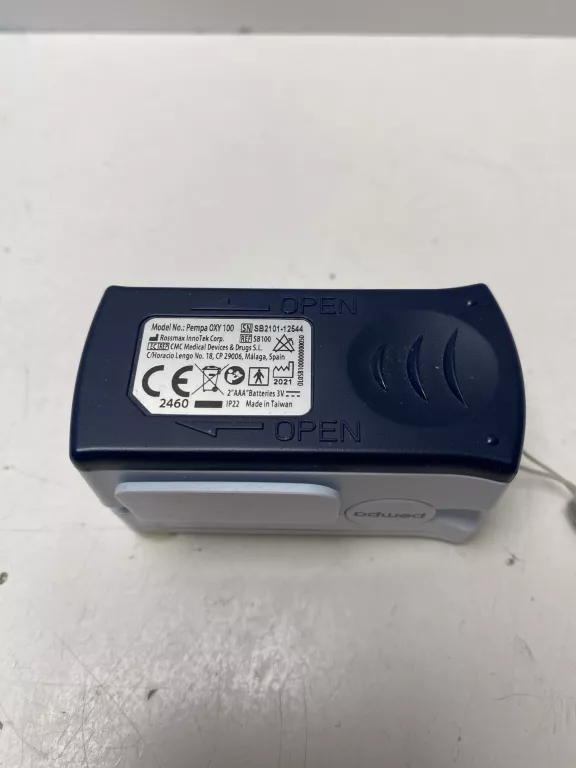 FINGERTIP PULSE OXIMETER