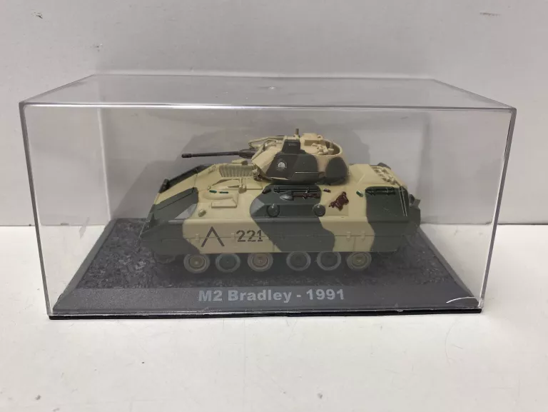 MODEL CZOŁG M2 BRADLEY - 1991