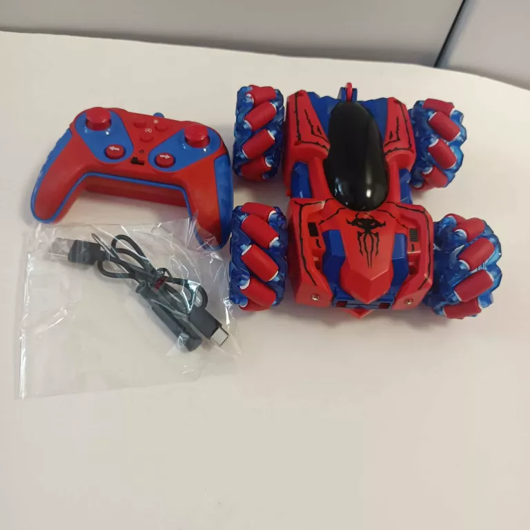 SAMOCHODZIK SPIDERMAN STEROWANY WYCZYNOWY
