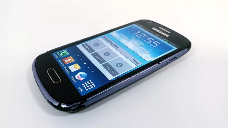 TELEFON SAMSUNG S3 MINI (GT-I8190N)