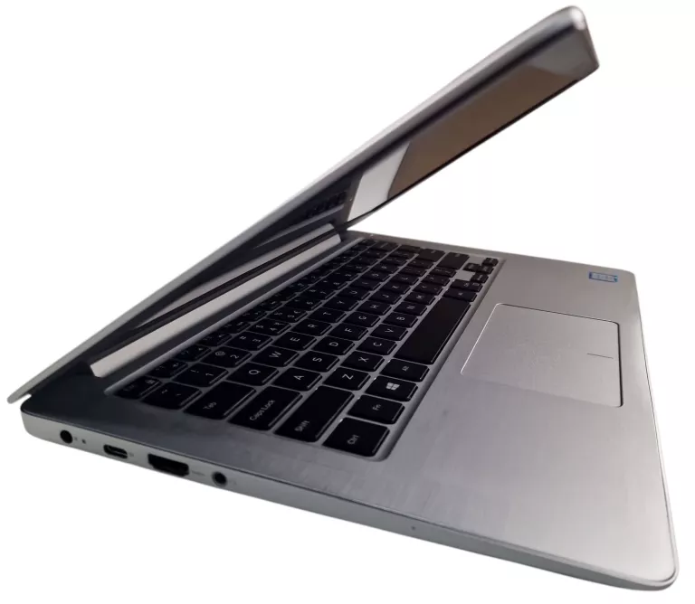 LAPTOP DELL INSPIRON P87 G + ZASILACZ + PUDELKO