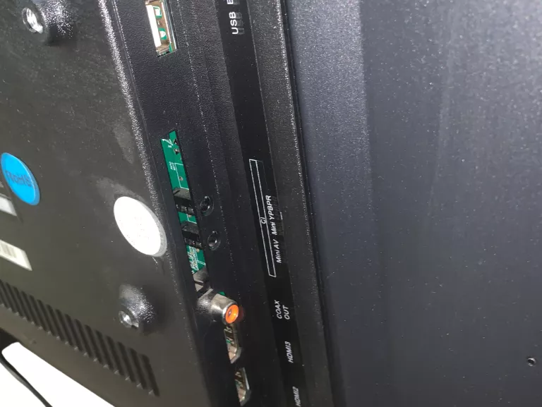 TELEWIZOR UNITED LED32DH58