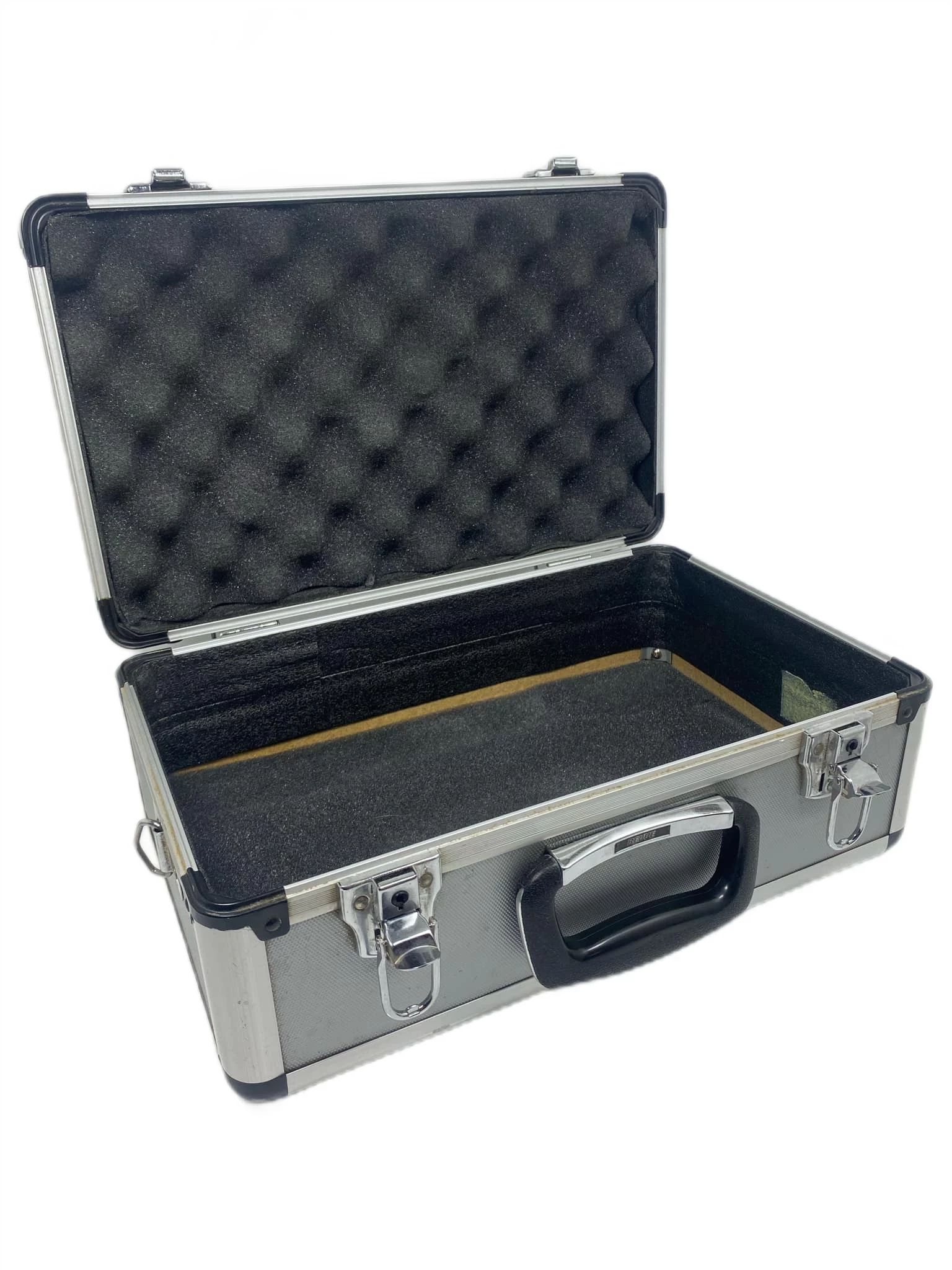 walizka-na-sprzet-fotograficzny-revue-tarnogorska-82-gliwice-g1