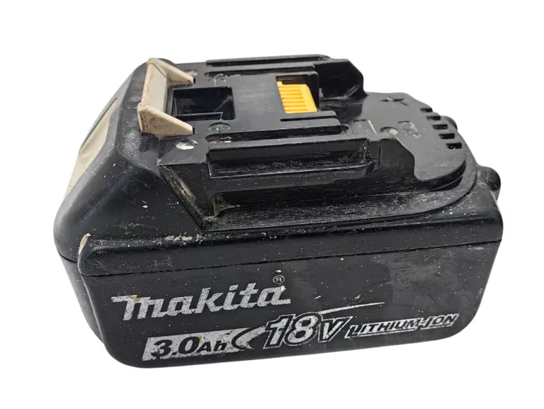 ZAGĘSZCZACZ WIBRATOR DO BETONU MAKITA DVR450 18V