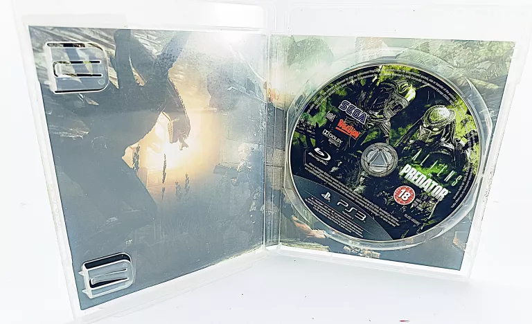 GRA PS3 ALIENS VS PREDATOR
