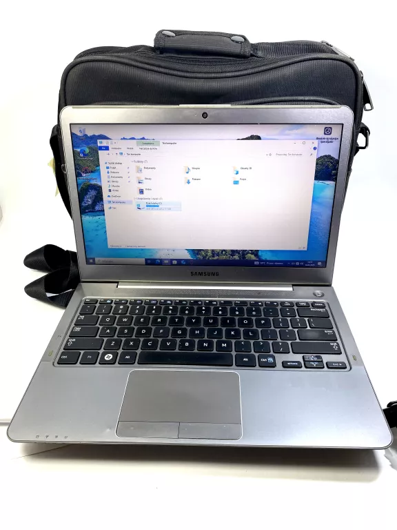 LAPTOP SAMSUNG NP530U3B
