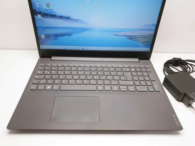 LAPTOP LENOVO V15-ADA 82C7 4GB/250GB AMD3020E WIN 11