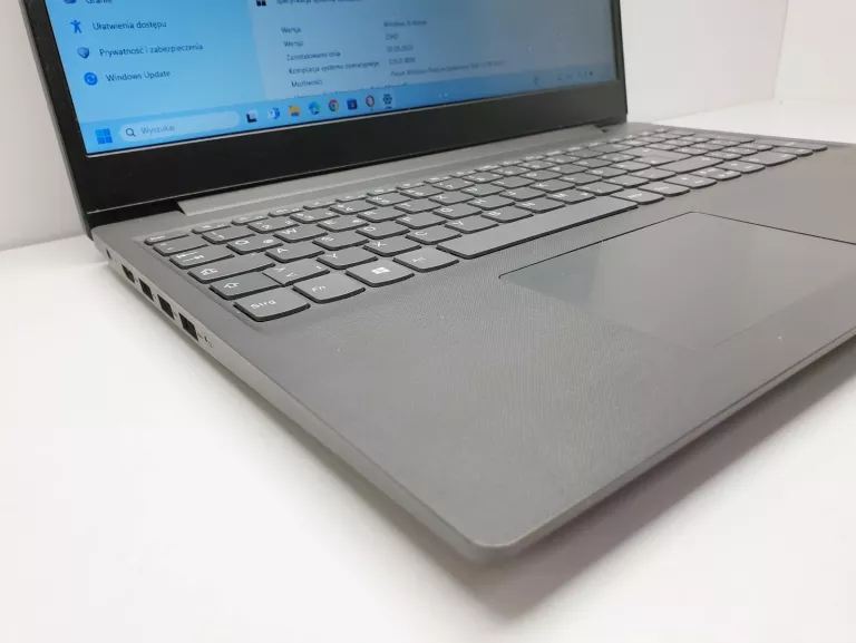 LAPTOP LENOVO V15-ADA 82C7 4GB/250GB AMD3020E WIN 11