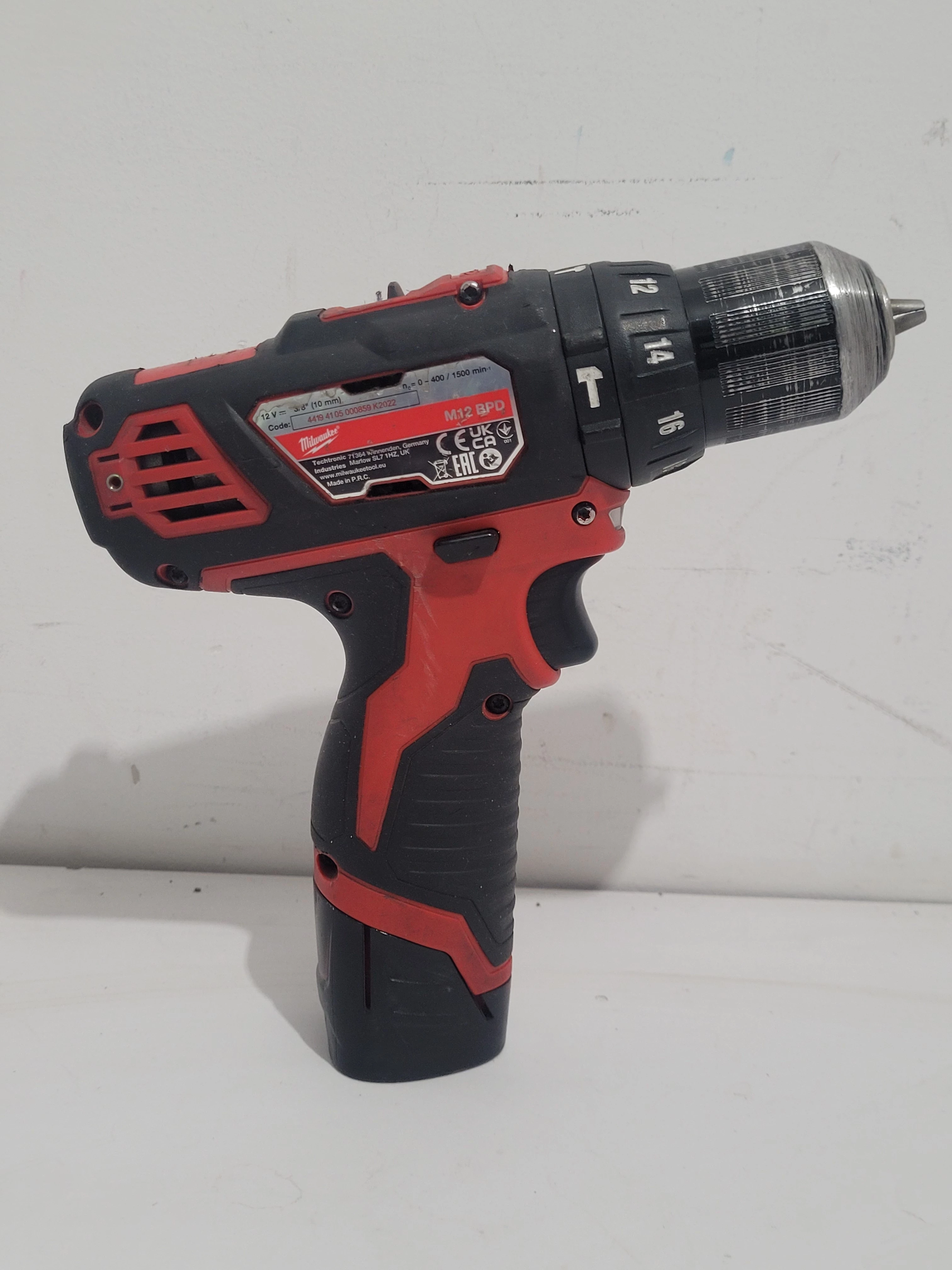 wiertarko-wkretarka-akumulatorowa-z-udarem-milwaukee-model-m12-bpd-zestaw-rodzaj-129632-4