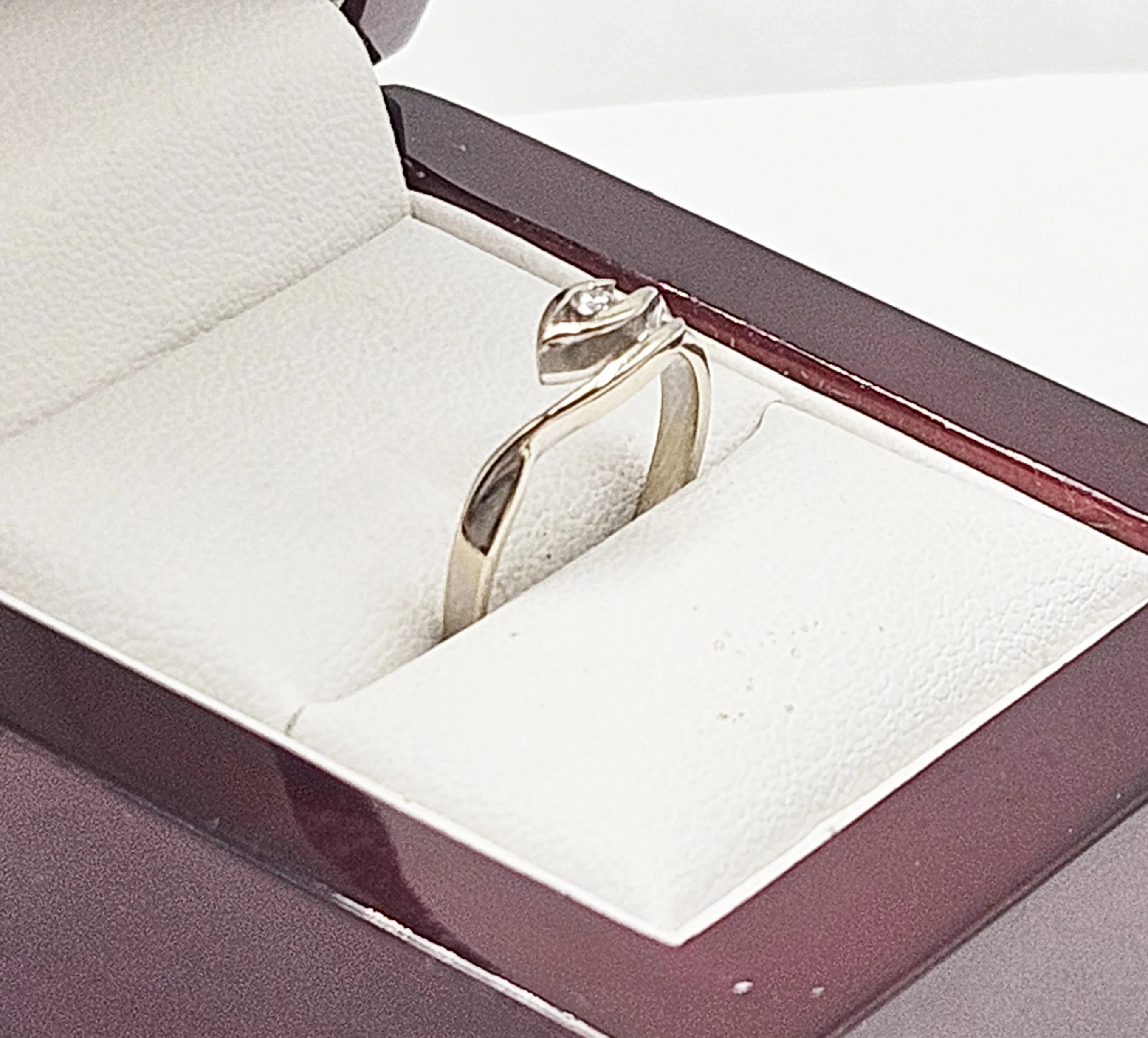 zloty-pierscionek-diament-004ct-585-165g-r11-grojecka-31-warszawa