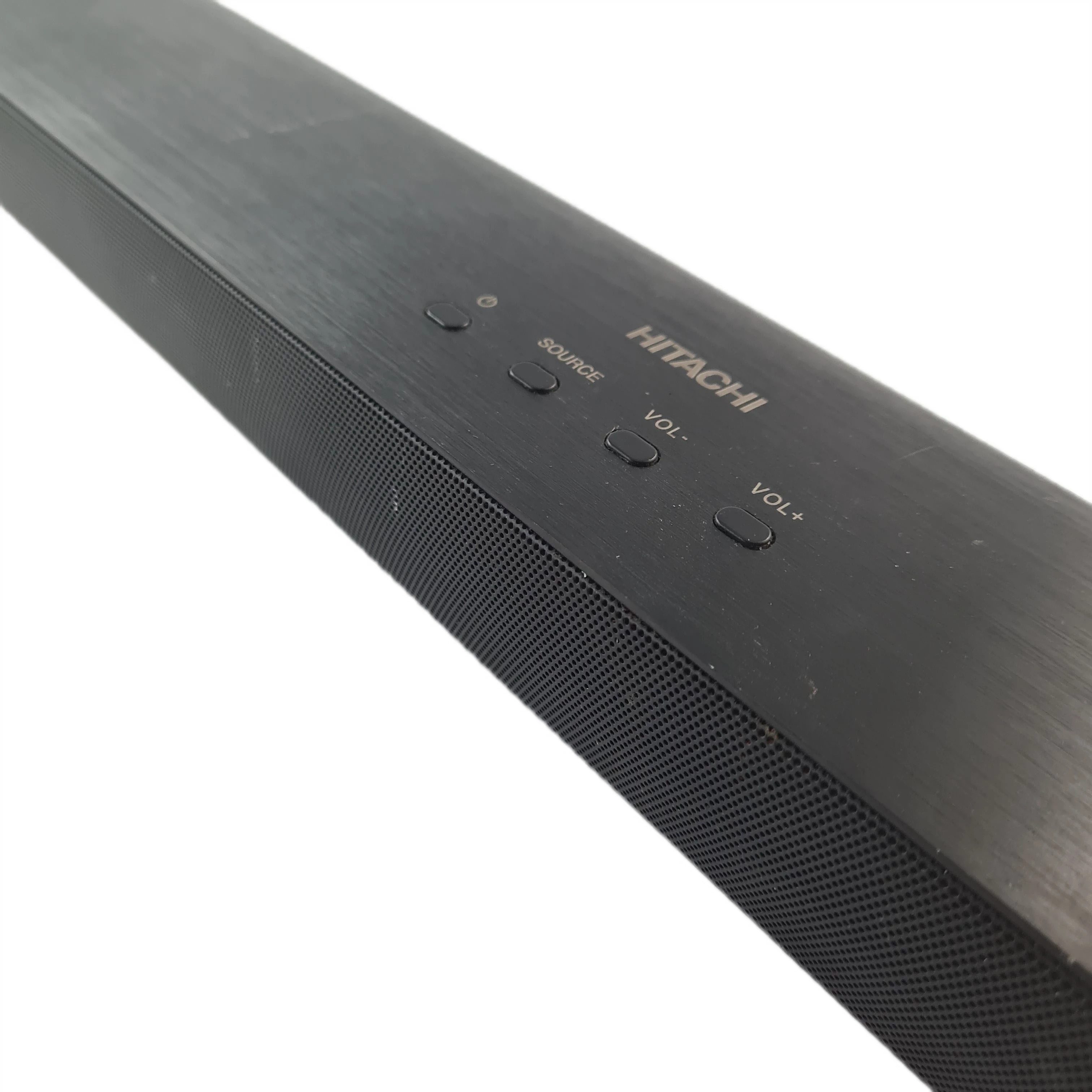hitachi-soundbar-axs460btu-warto-system-dzwieku-208026-235138