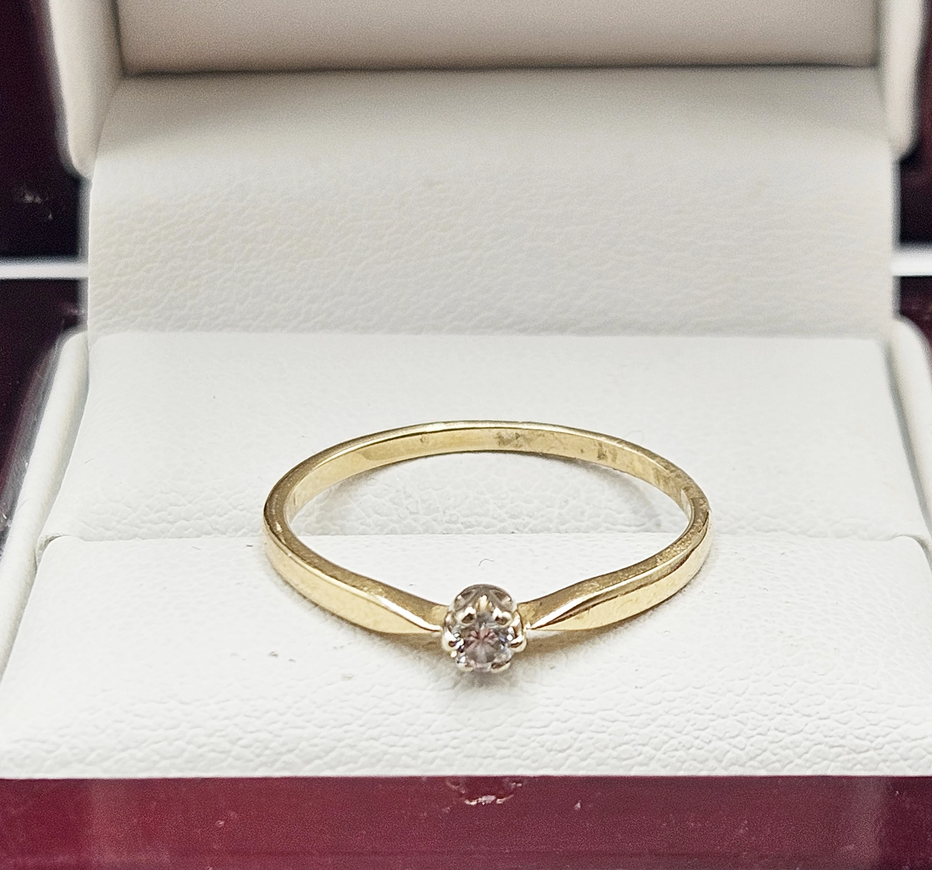 zloty-piescionek-diament-133-g-585-r16-007ct-stan-11323-2