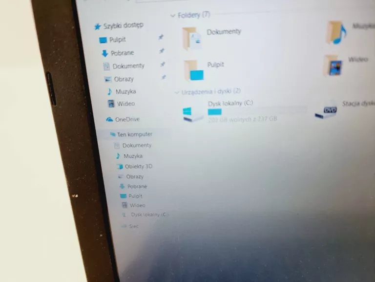 LAPTOP ASUS X555Q AMD A10-9600P 4GB 240GB